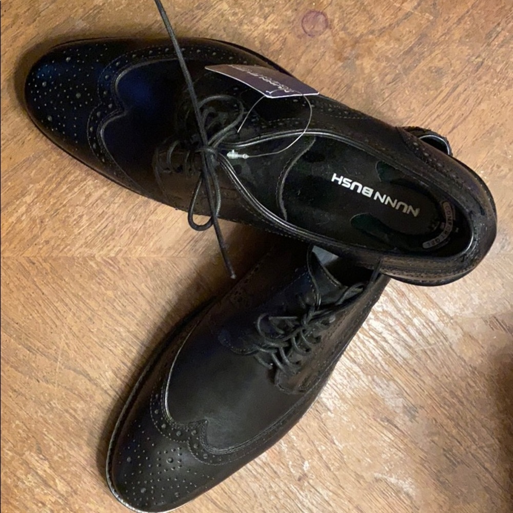 Men’s Nunn Bush Comfort Gel Wingtips.